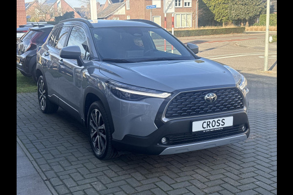 Toyota Corolla Cross 1.8 Hybrid Style | Dynamic, Elektrische achterklep, 18 inch, Keyless, Privacy glass