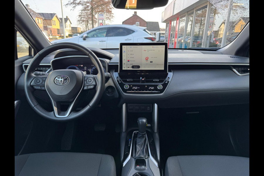 Toyota Corolla Cross 1.8 Hybrid Style | Dynamic, Elektrische achterklep, 18 inch, Keyless, Privacy glass