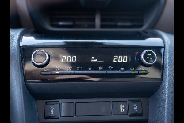 Toyota Yaris Cross 1.5 Hybrid Executive | JBL | Head Up | BSM | Navi | Stoelverw. | Prijs Rijklaar!!