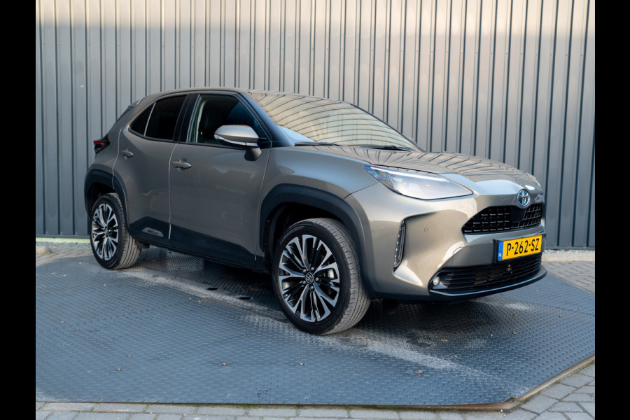 Toyota Yaris Cross 1.5 Hybrid Executive | JBL | Head Up | BSM | Navi | Stoelverw. | Prijs Rijklaar!!