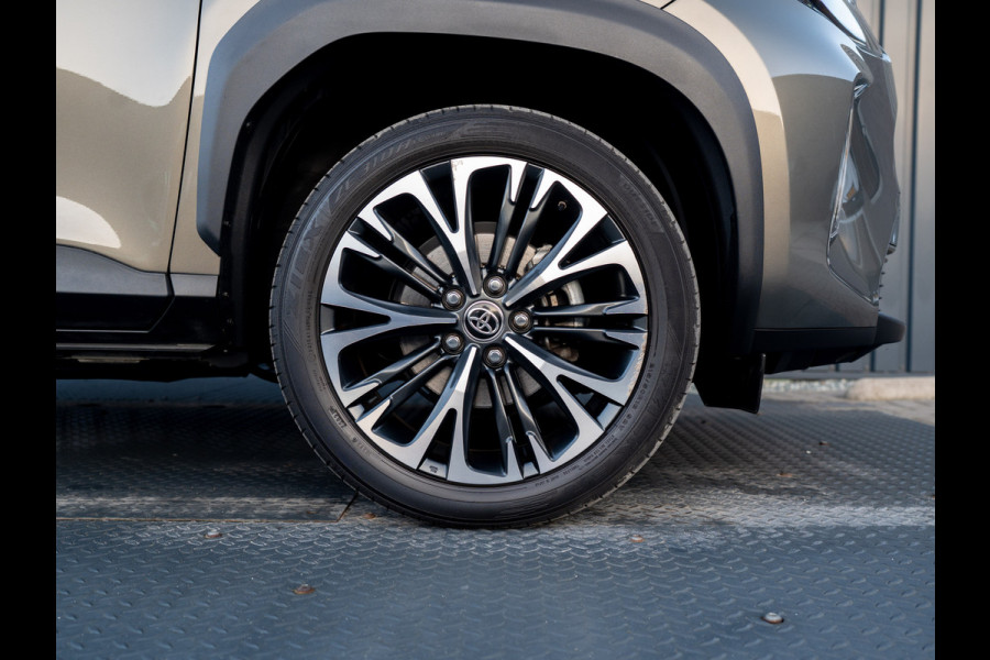 Toyota Yaris Cross 1.5 Hybrid Executive | JBL | Head Up | BSM | Navi | Stoelverw. | Prijs Rijklaar!!