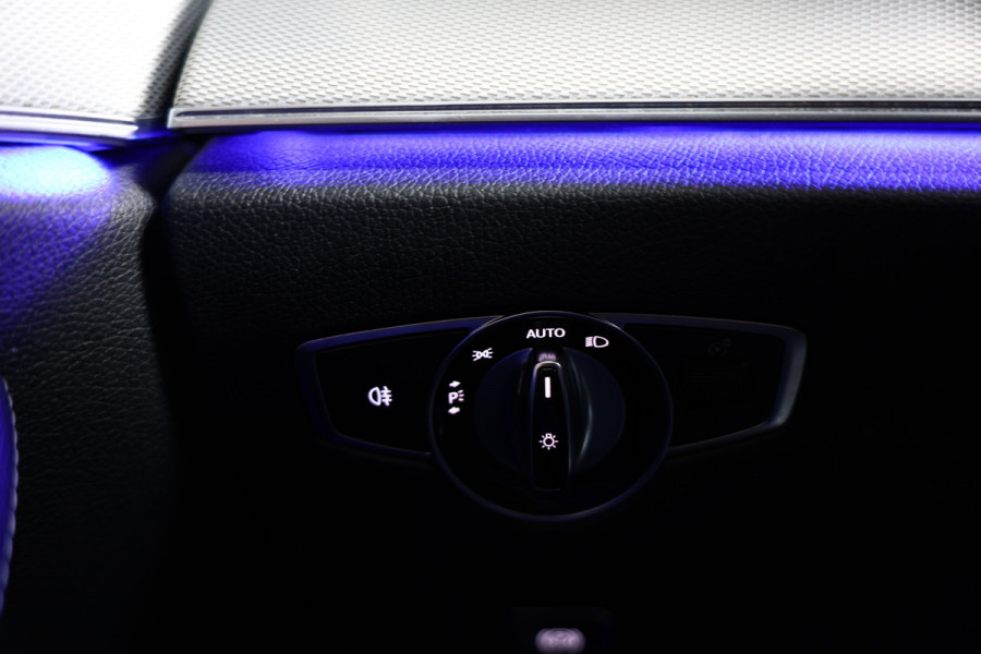 Mercedes-Benz E-Klasse 200 Premium PANO VIRTUAL SFEER LEER CAMERA '18