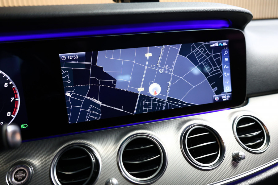 Mercedes-Benz E-Klasse 200 Premium PANO VIRTUAL SFEER LEER CAMERA '18