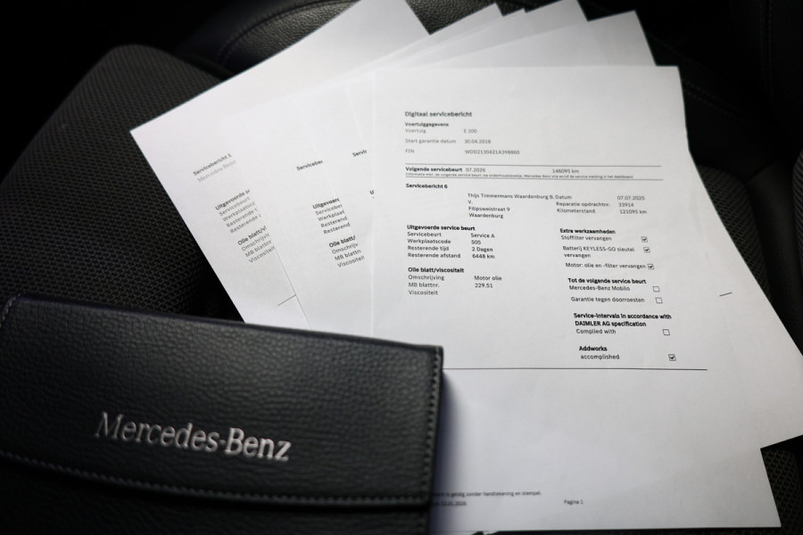 Mercedes-Benz E-Klasse 200 Premium PANO VIRTUAL SFEER LEER CAMERA '18