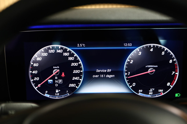 Mercedes-Benz E-Klasse 200 Premium PANO VIRTUAL SFEER LEER CAMERA '18