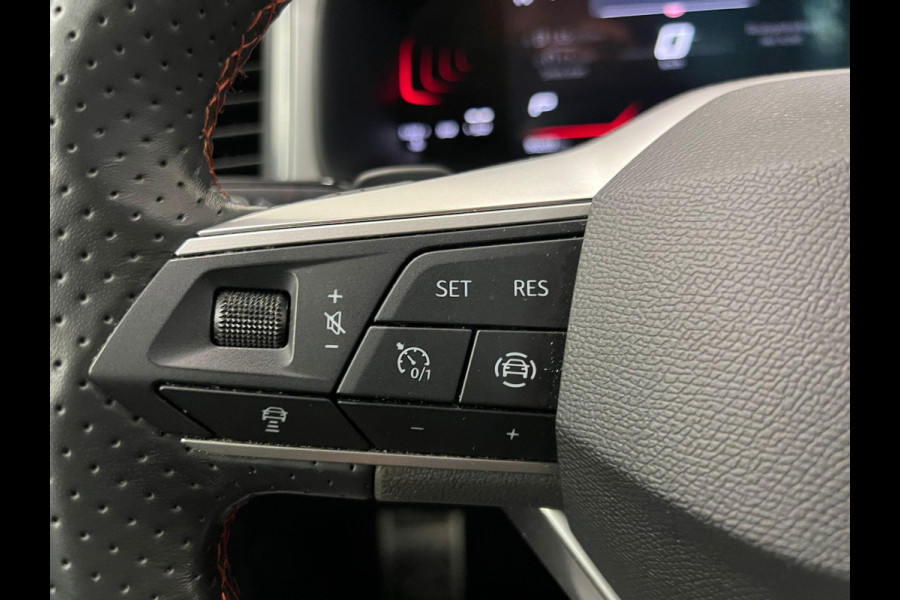 Seat Ateca 1.5 TSI DSG7 Aut. FR Business Intense Airco ECC Navi Carplay PDC VA + Camera Adaptive Cruise Control LED Matrix Stoel/Stuurverwarming Keyless Ambiente verlichting