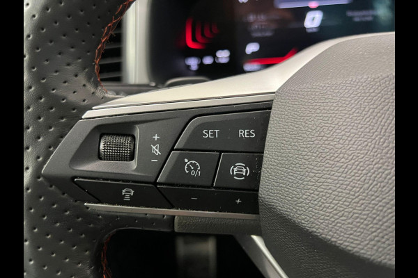Seat Ateca 1.5 TSI DSG7 Aut. FR Business Intense Airco ECC Navi Carplay PDC VA + Camera Adaptive Cruise Control LED Matrix Stoel/Stuurverwarming Keyless Ambiente verlichting