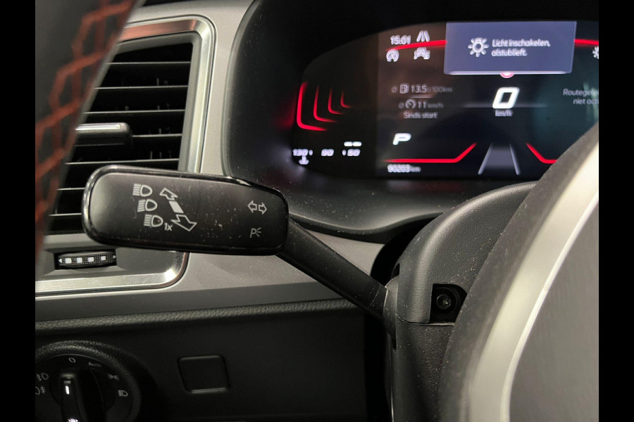 Seat Ateca 1.5 TSI DSG7 Aut. FR Business Intense Airco ECC Navi Carplay PDC VA + Camera Adaptive Cruise Control LED Matrix Stoel/Stuurverwarming Keyless Ambiente verlichting