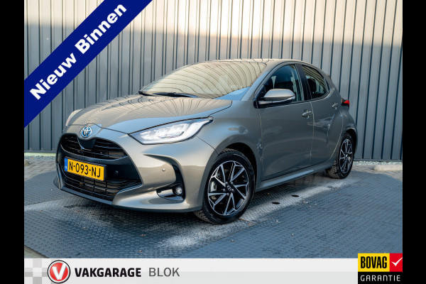 Toyota Yaris 1.5 Hybrid Business Plus | Navi | Keyless | Leder | Stoelverwarming | Prijs Rijklaar!!