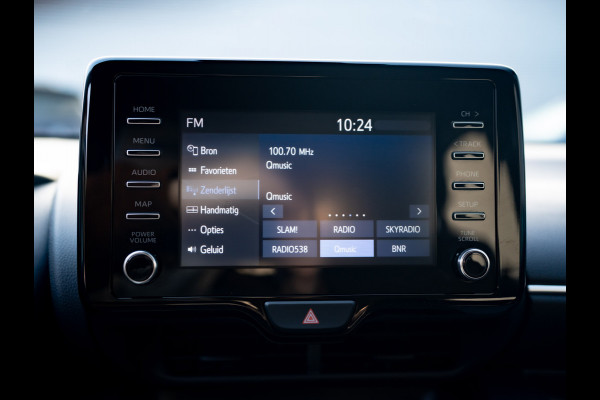 Toyota Yaris 1.5 Hybrid Business Plus | Navi | Keyless | Leder | Stoelverwarming | Prijs Rijklaar!!