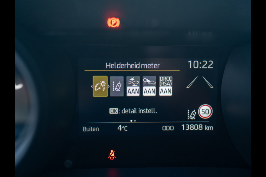 Toyota Yaris 1.5 Hybrid Business Plus | Navi | Keyless | Leder | Stoelverwarming | Prijs Rijklaar!!