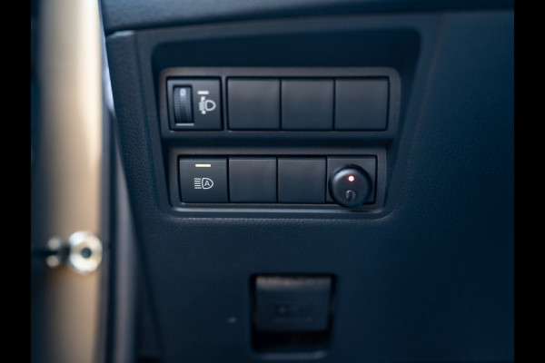 Toyota Yaris 1.5 Hybrid Business Plus | Navi | Keyless | Leder | Stoelverwarming | Prijs Rijklaar!!