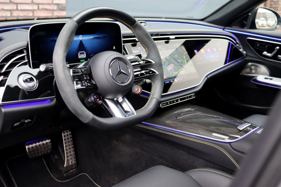 Mercedes-Benz E-Klasse AMG 53 4MATIC+ Edition 1 | Hyperscreen | Achterasbesturing | AMG-performance Stoelen | Carbon | Distronic+ | Multicontourstoelen | Stoelventilatie | Zonnerollo's | HUD | 3D-Display |