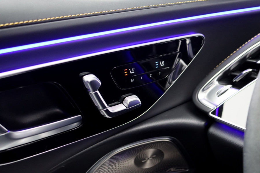 Mercedes-Benz E-Klasse AMG 53 4MATIC+ Edition 1 | Hyperscreen | Achterasbesturing | AMG-performance Stoelen | Carbon | Distronic+ | Multicontourstoelen | Stoelventilatie | Zonnerollo's | HUD | 3D-Display |