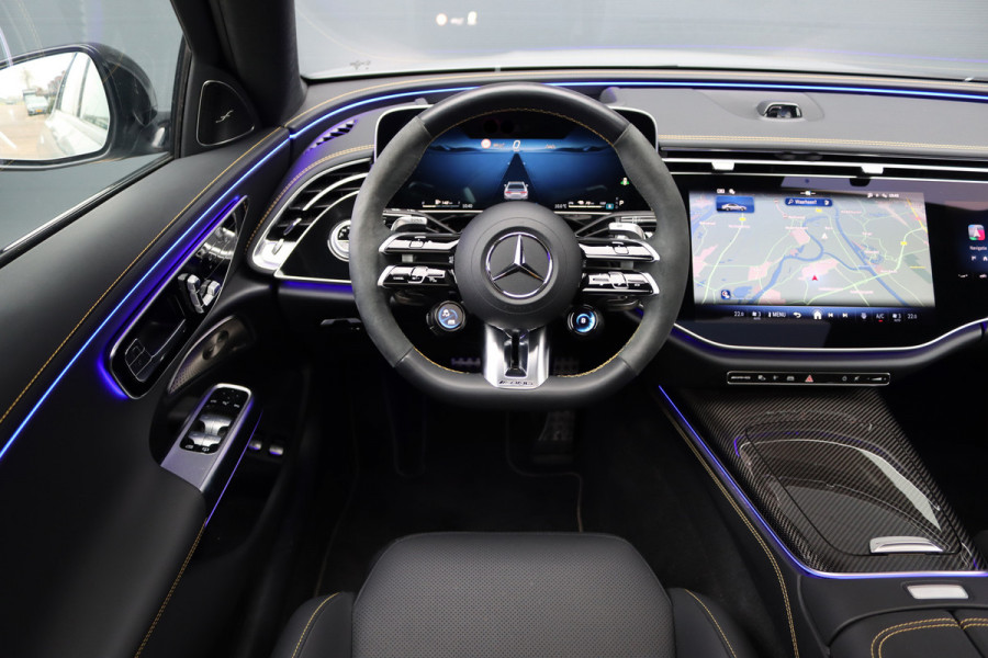 Mercedes-Benz E-Klasse AMG 53 4MATIC+ Edition 1 | Hyperscreen | Achterasbesturing | AMG-performance Stoelen | Carbon | Distronic+ | Multicontourstoelen | Stoelventilatie | Zonnerollo's | HUD | 3D-Display |