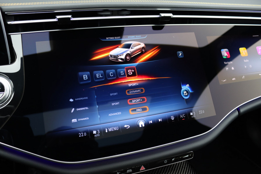 Mercedes-Benz E-Klasse AMG 53 4MATIC+ Edition 1 | Hyperscreen | Achterasbesturing | AMG-performance Stoelen | Carbon | Distronic+ | Multicontourstoelen | Stoelventilatie | Zonnerollo's | HUD | 3D-Display |