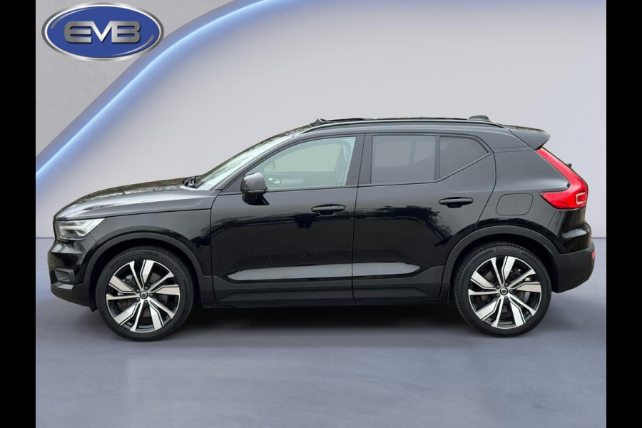 Volvo XC40 Recharge P8 AWD 408 pk R-Design, panoramadak, vele opties, afn. trekhaak, 1 e eigenaar, NL auto met nap