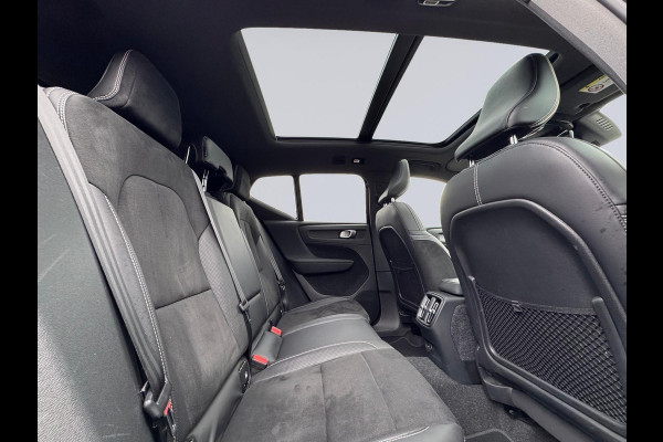 Volvo XC40 Recharge P8 AWD 408 pk R-Design, panoramadak, vele opties, afn. trekhaak, 1 e eigenaar, NL auto met nap