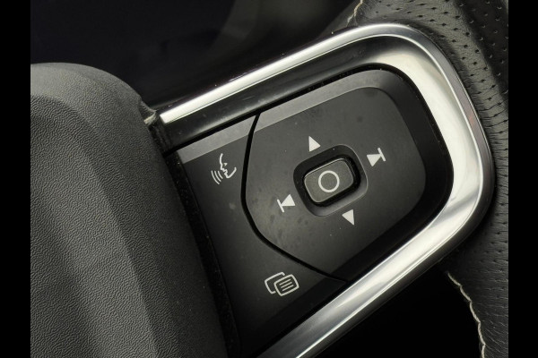Volvo XC40 Recharge P8 AWD 408 pk R-Design, panoramadak, vele opties, afn. trekhaak, 1 e eigenaar, NL auto met nap
