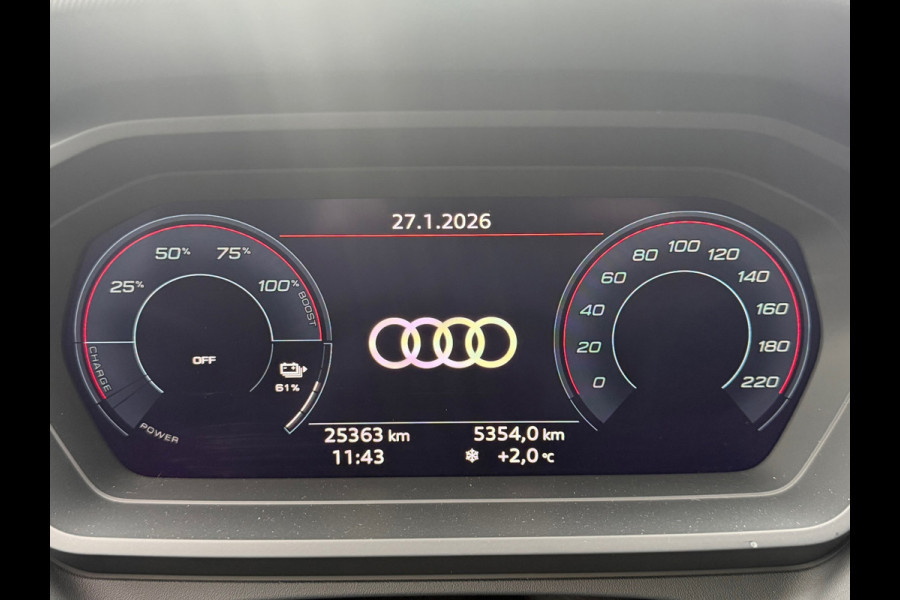 Audi Q4 Sportback e-tron 45 S Edition 82 kWh TREKHAAK CAMERA PARKEERSENSOREN VOOR EN ACHTER NAVI ADAPTIEVE CRUISE CONTROL