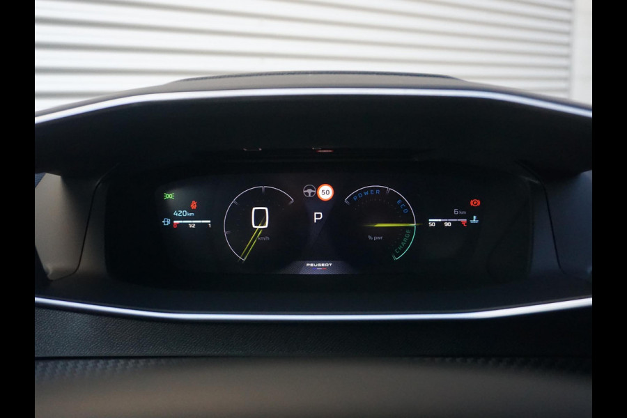 Peugeot 2008 1.2 Hybrid 145 GT