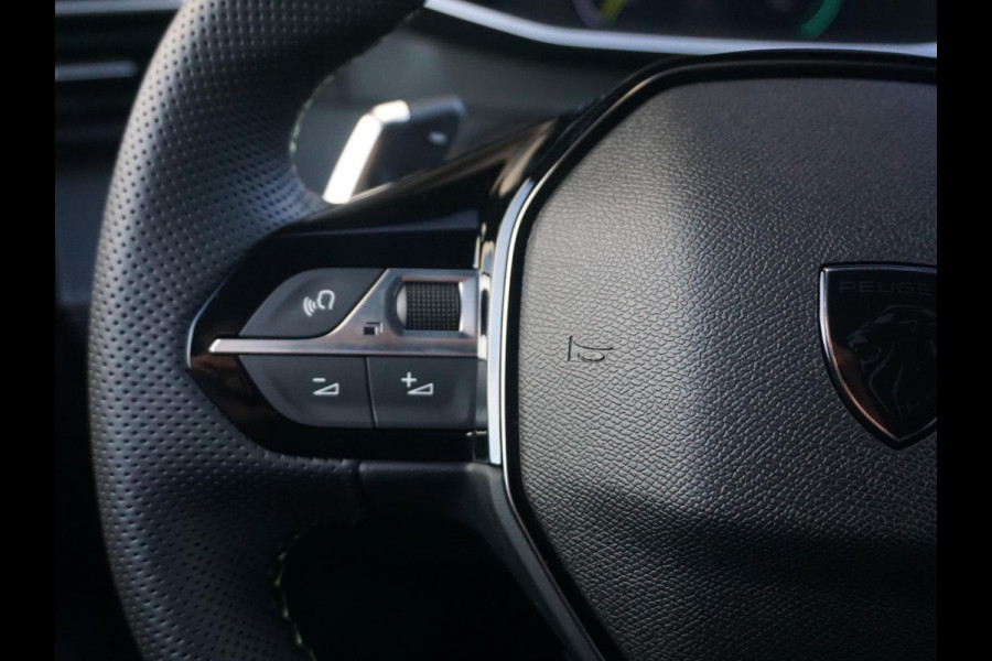 Peugeot 2008 1.2 Hybrid 145 GT