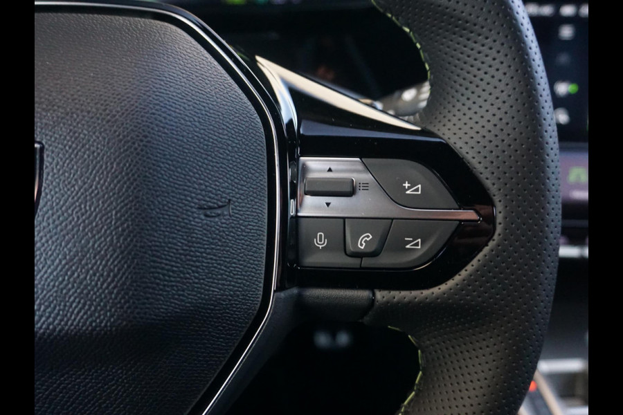 Peugeot 308 SW 1.2 Hybrid 145 e-DCS6 GT 360 camera