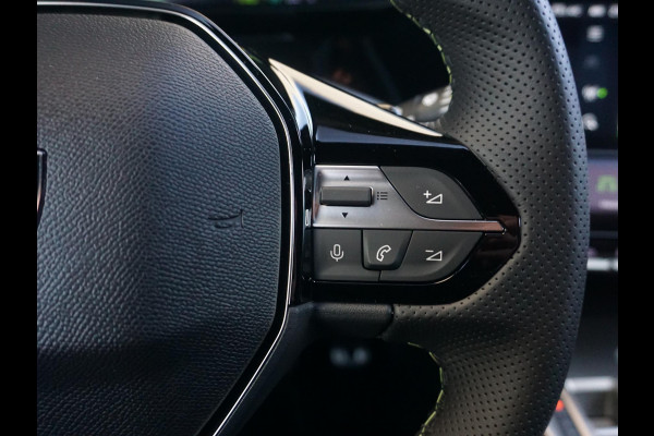 Peugeot 308 SW 1.2 Hybrid 145 e-DCS6 GT 360 camera