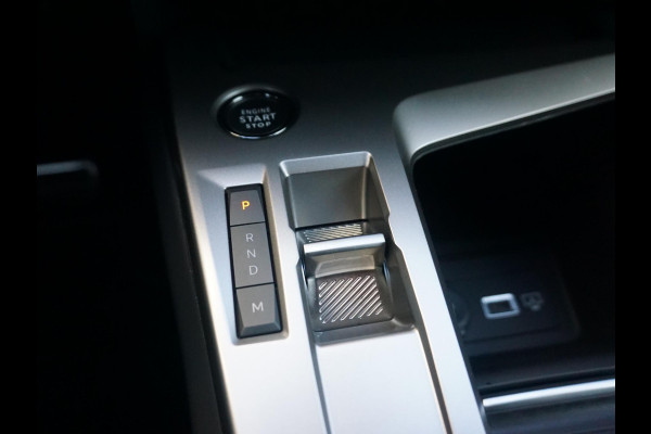 Peugeot 308 SW 1.2 Hybrid 145 e-DCS6 GT 360 camera