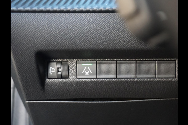 Peugeot e-208 EV Allure 51 kWh 360 Camera