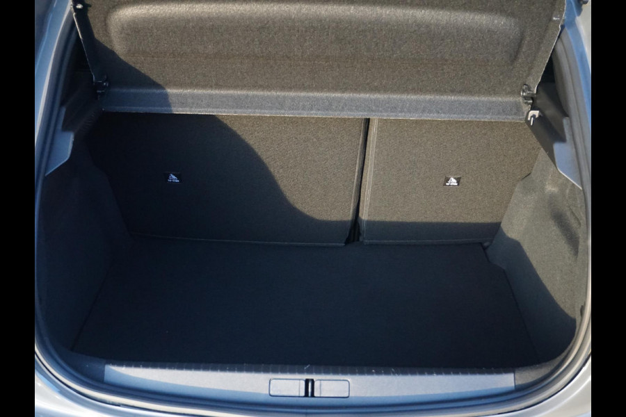 Peugeot e-208 EV Allure 51 kWh 360 Camera