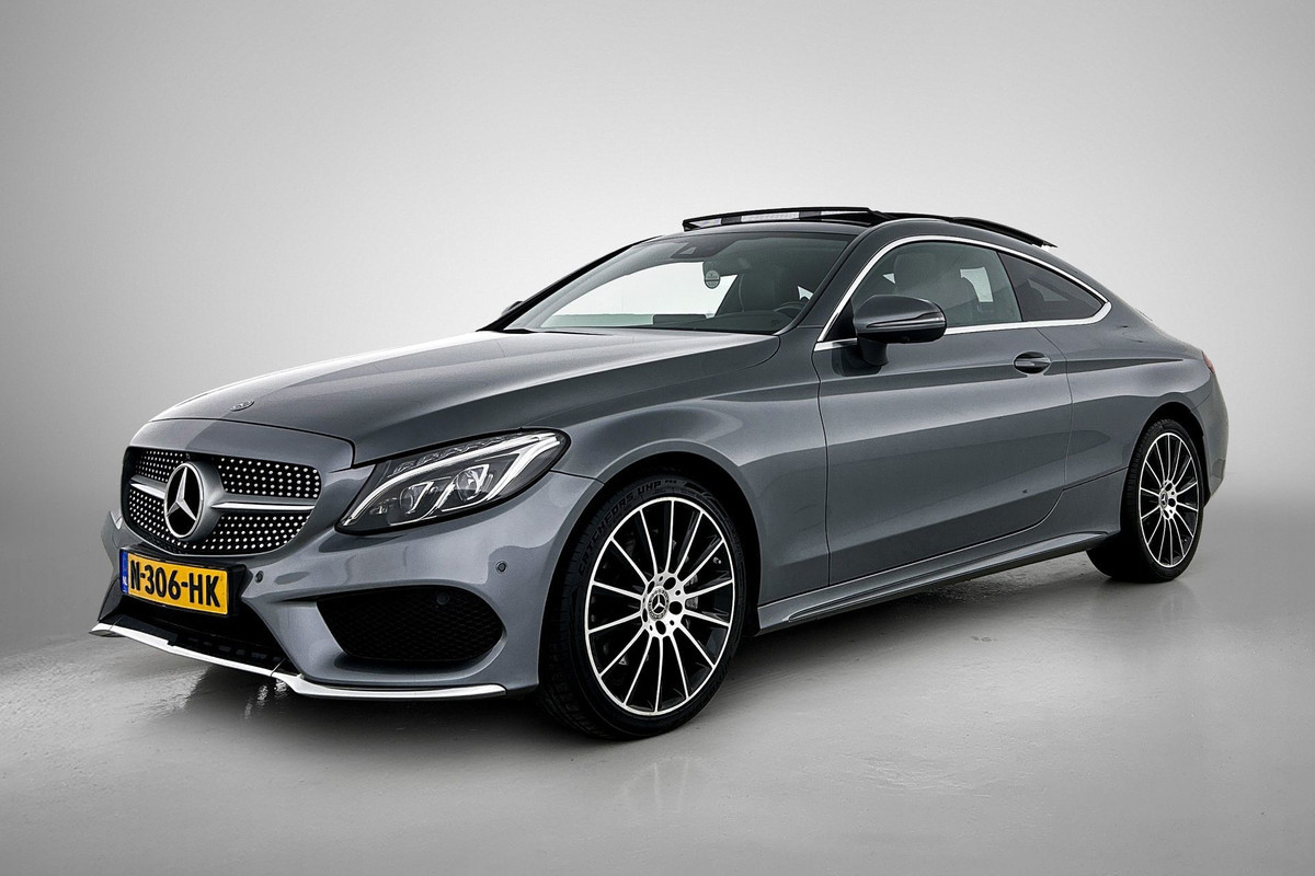 Mercedes-Benz C-Klasse 200 4MATIC AMG Line (Dealer onderH, Panorama, Carplay, Navi Groot, Camera, StoelV, Etc)