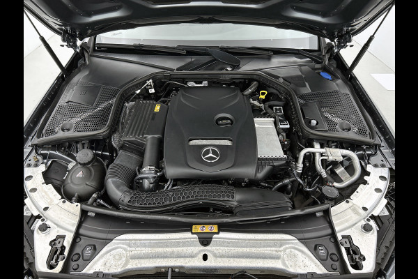 Mercedes-Benz C-Klasse 200 4MATIC AMG Line (Dealer onderH, Panorama, Carplay, Navi Groot, Camera, StoelV, Etc)
