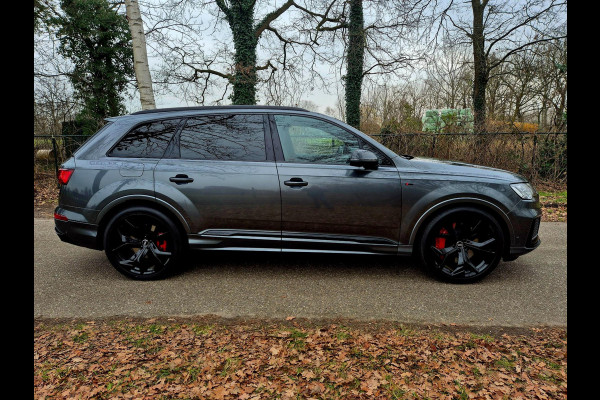 Audi Q7 60 TFSI e quattro Competition . Head-up . Sportstoelen. Panodak