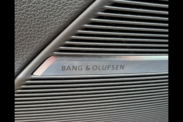 Audi Q7 60 TFSI e quattro Competition . Head-up . Sportstoelen. Panodak