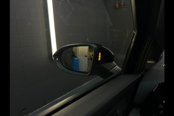 Volkswagen Golf 2.0 TSI R 4M 20 Years Edition Pano|Memory|Akrapovic