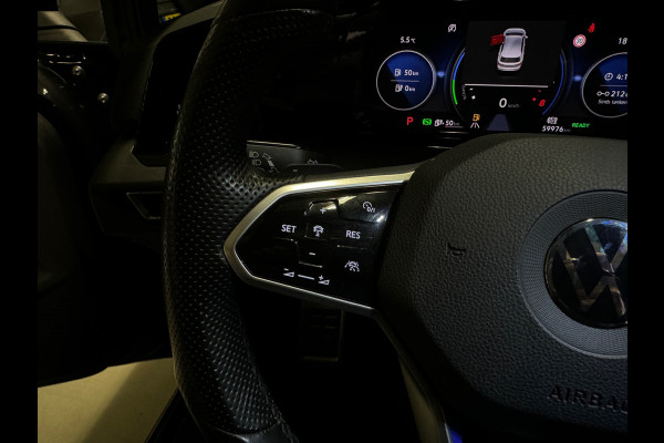 Volkswagen Golf 1.4 eHybrid GTE Pano|Keyless|IQ|Sfeer|Camera