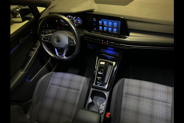 Volkswagen Golf 1.4 eHybrid GTE Pano|Keyless|IQ|Sfeer|Camera