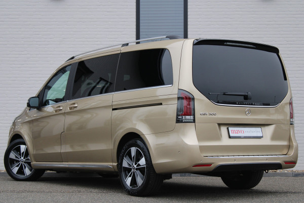 Mercedes-Benz Eqv 300 L2 / AMG / New Model / Luchtvering / 7-Persoons / Burmester / Vol Opties / NIEUWSTAAT