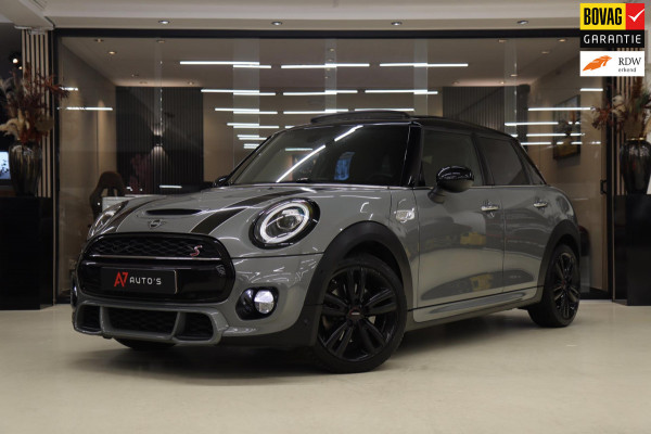 MINI Mini 2.0 Cooper S JCW uitgevoerd/NAP/PANO/HUD/H-K/CARPLAY/STOELVER/VOL