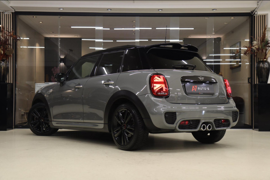 MINI Mini 2.0 Cooper S JCW uitgevoerd/NAP/PANO/HUD/H-K/CARPLAY/STOELVER/VOL