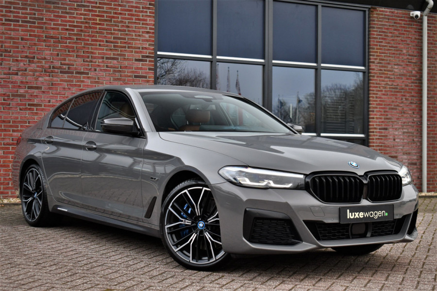 BMW 5 Serie 545e xDrive M-Sport Berninagrau ACC HiFi 20inch Shadow