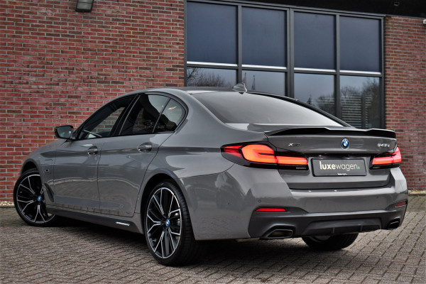 BMW 5 Serie 545e xDrive M-Sport Berninagrau ACC HiFi 20inch Shadow