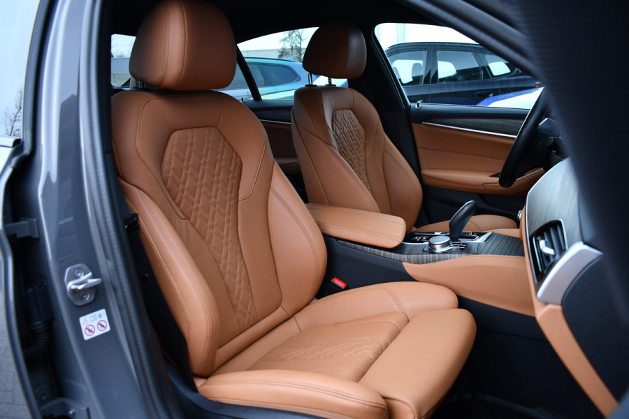 BMW 5 Serie 545e xDrive M-Sport Berninagrau ACC HiFi 20inch Shadow