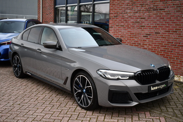 BMW 5 Serie 545e xDrive M-Sport Berninagrau ACC HiFi 20inch Shadow