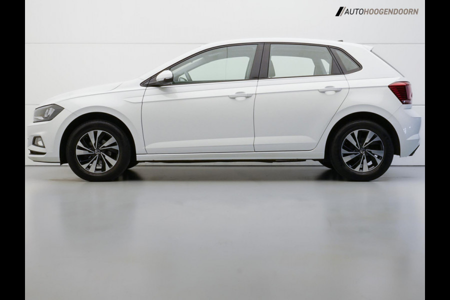 Volkswagen Polo 1.0 TSI Comfortline Sport (LED,APPLE CARPLAY,ADAPTIVE CRUISE,LM-VELGEN,NIEUWE APK,SPORSTOELEN,AIRCO,TOPCONDITIE)