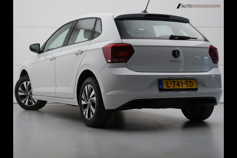 Volkswagen Polo 1.0 TSI Comfortline Sport (LED,APPLE CARPLAY,ADAPTIVE CRUISE,LM-VELGEN,NIEUWE APK,SPORSTOELEN,AIRCO,TOPCONDITIE)