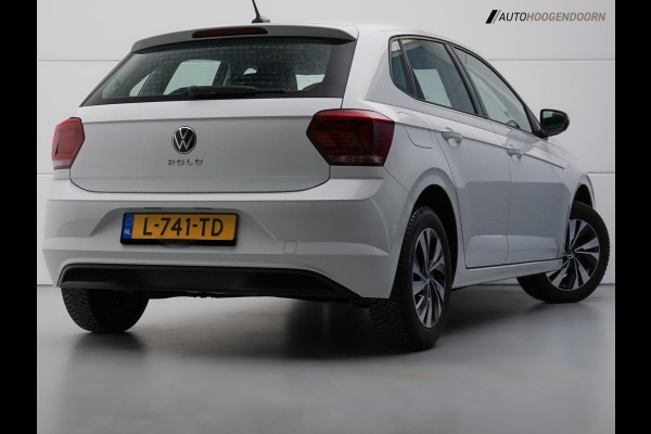 Volkswagen Polo 1.0 TSI Comfortline Sport (LED,APPLE CARPLAY,ADAPTIVE CRUISE,LM-VELGEN,NIEUWE APK,SPORSTOELEN,AIRCO,TOPCONDITIE)