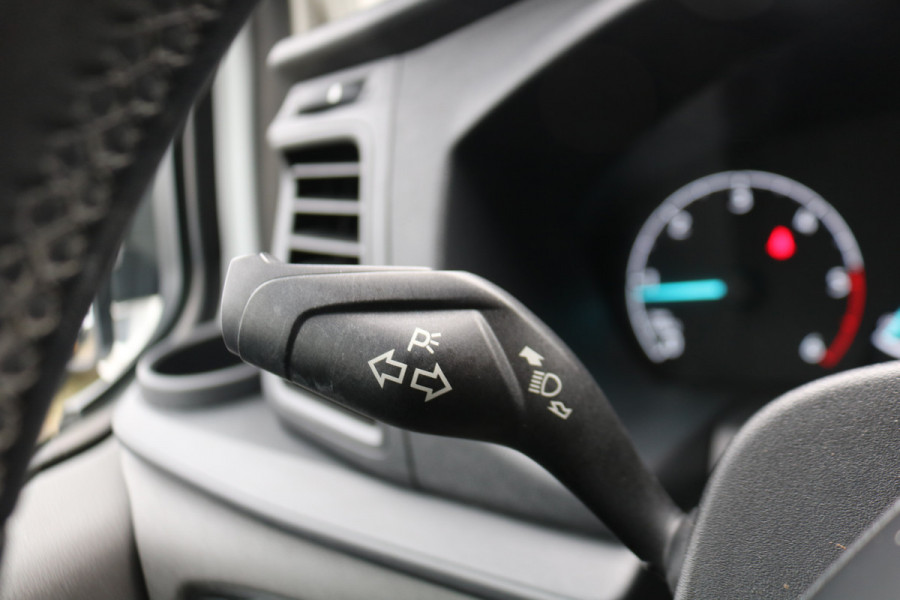 Ford Transit Custom 2.0 TDCI L2 H1 130pk Airco Apple Carplay