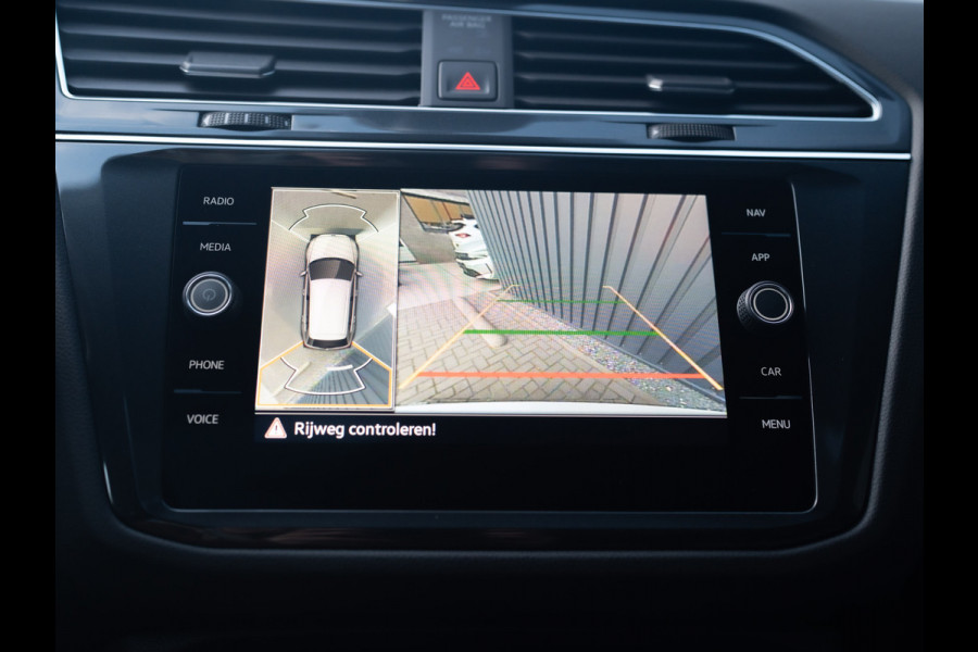 Volkswagen Tiguan 1.4 TSI eHybrid R-Line Business+ | 360 Camera | Panodak | 20'' | Keyless | Prijs Rijklaar!!